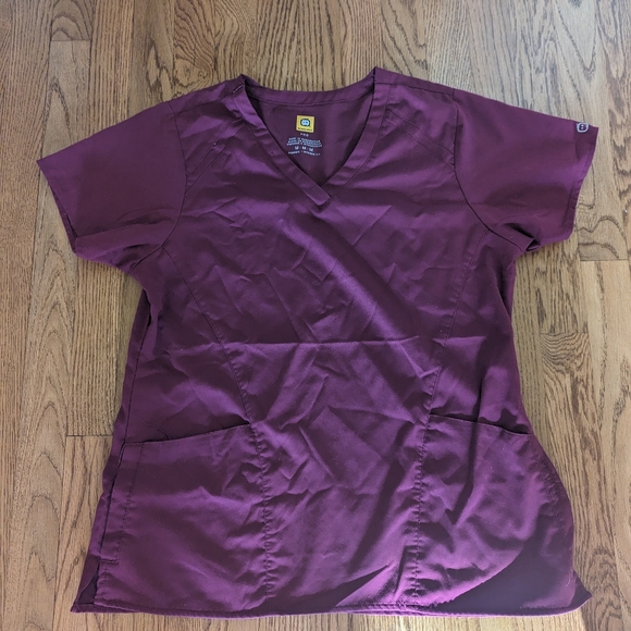Wonder Wink Women's Scrub Top Violet Purple Medium Uniform Modern Fit Nurse - Picture 1 of 4
